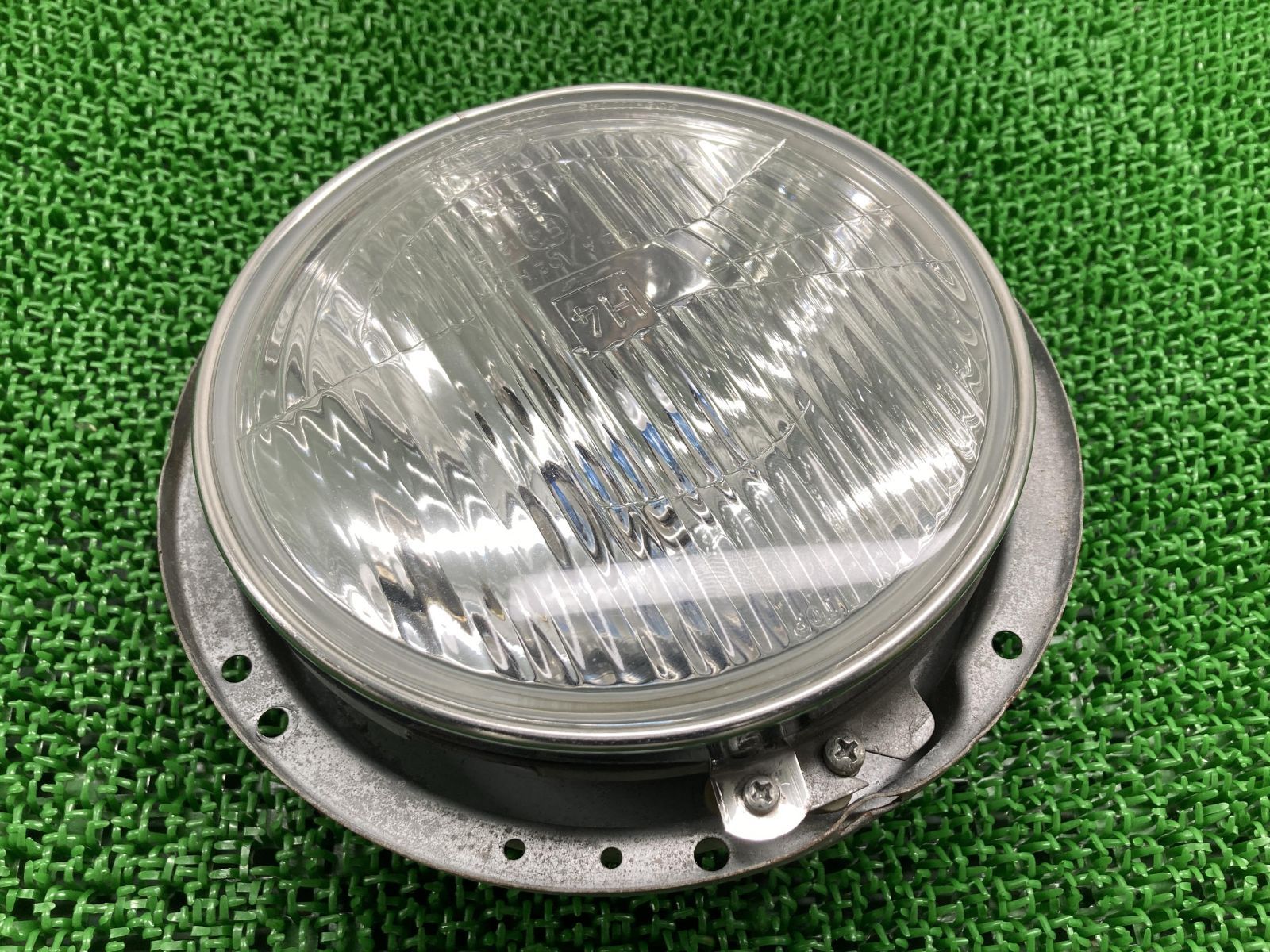 FLSTC1340 ヘッドライト 50R-00334/302-111145 ハーレー 純正