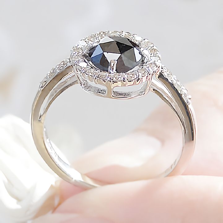 K18WGブラックダイヤモンドリング0.75ct〜ダイヤモンド0.25ct