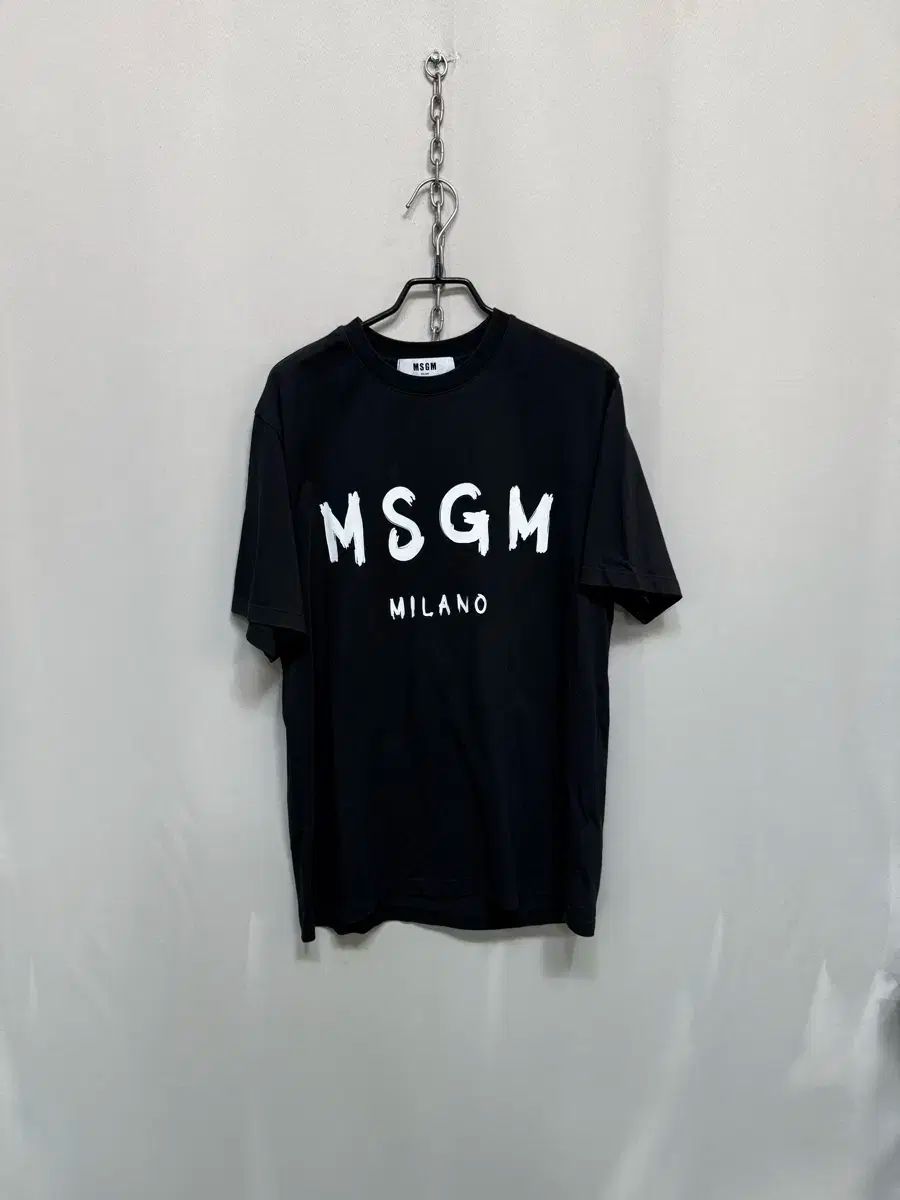 ★韓国の人気★【MSGM】★ブラシド ロゴ 半袖Tシャツ★関税込★ ☆韓国の人気☆【MSGM】☆ブラシド ロゴ 半袖Tシャツ☆関税込