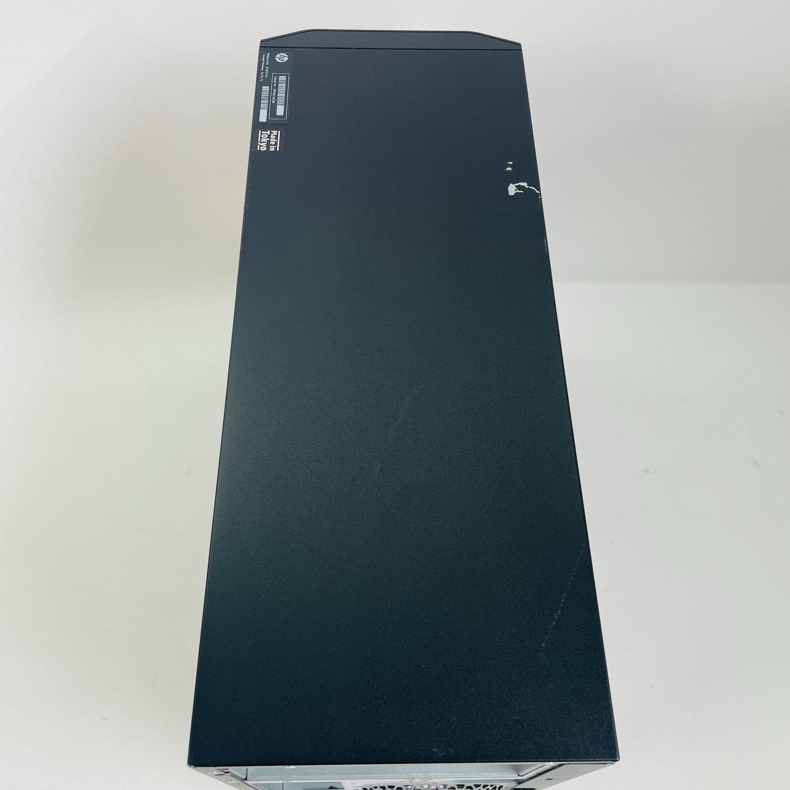 Quadro P2200搭載