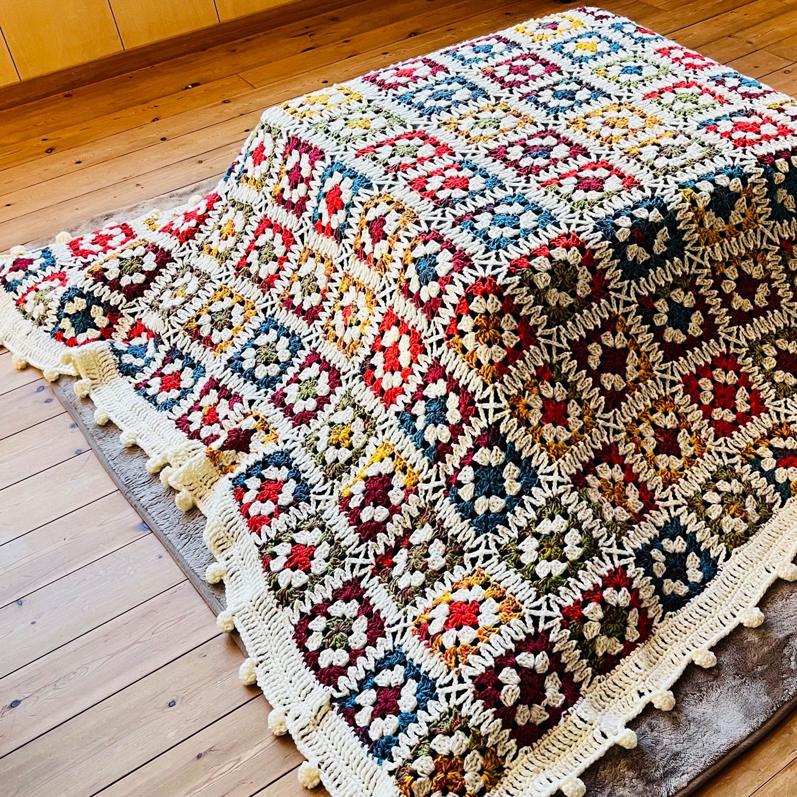 ふるさと割 マルチマット かぎ針編み＊お花のマルチカバー(65) 手編み 
