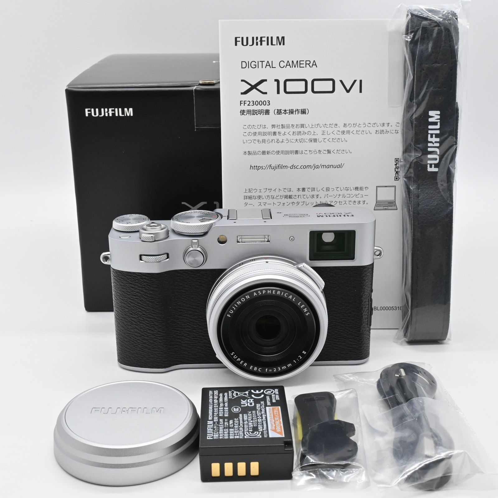 ☆極上品☆FUJIFILM X100VI シルバー ショット数 726回 多言語モデル