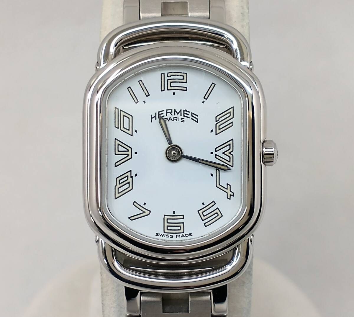 エルメス クォーツ ラリー RA1.210 2025年10月OH|研磨済 SS ホワイト文字盤 レディース腕時計 HERMES Rallye 風防キズあり
