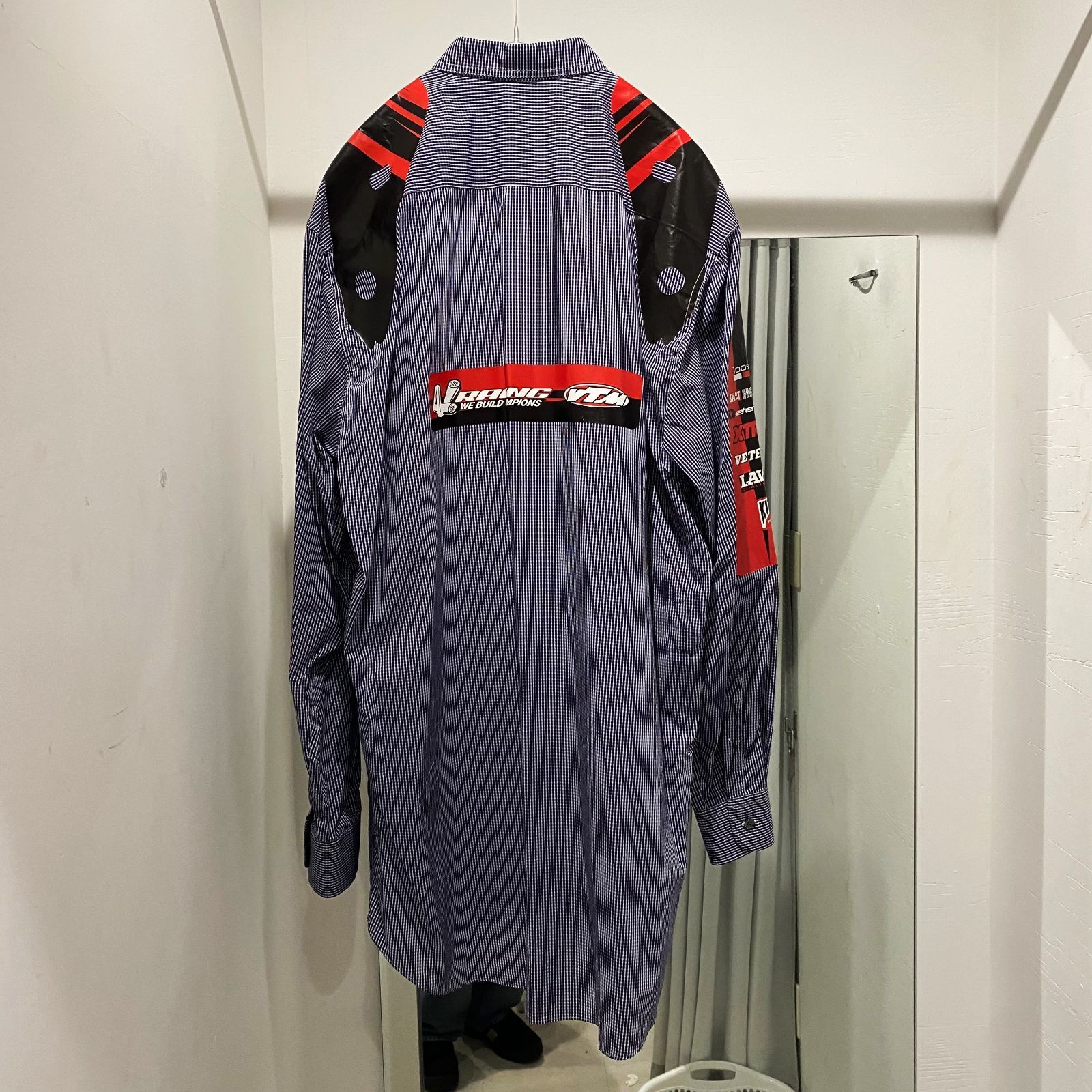 ヴェトモン　レーシング長袖シャツ　UAH19SH304 コレクション　XSサイズ VETEMENTS ヴェトモン 19ss Racing Shirt レーシング 長袖シャツ SIZE
