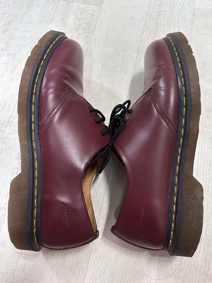 DR. MARTENS ドクターマーチン 1461 スムース チェリーレッド uk10 USTAUSTRALIA_COM_AU
