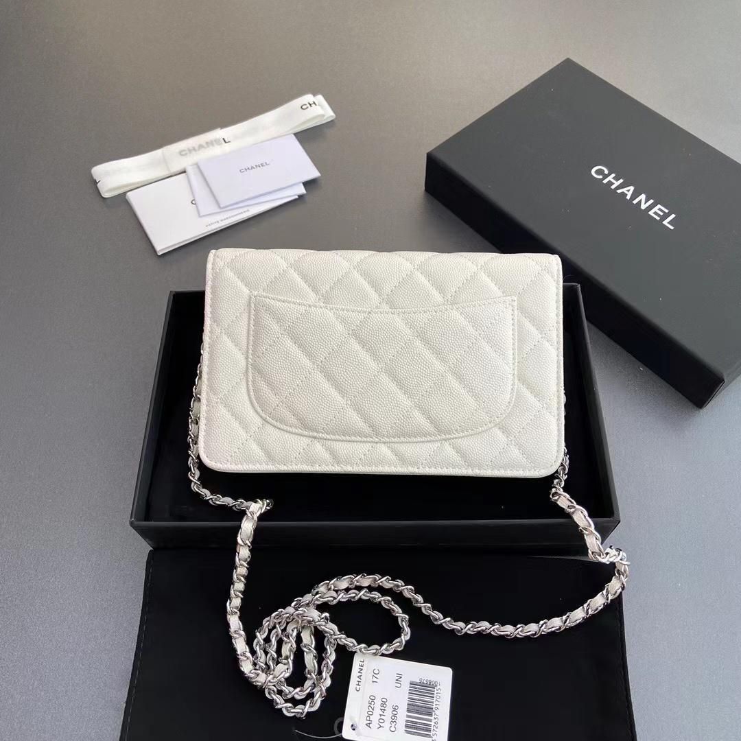 m*6様 大人気　CHANEL　グレー　ショルダーバック　 サコッシュ 楽天市場】グレー（ブランドシャネル）（ショルダーバッグ