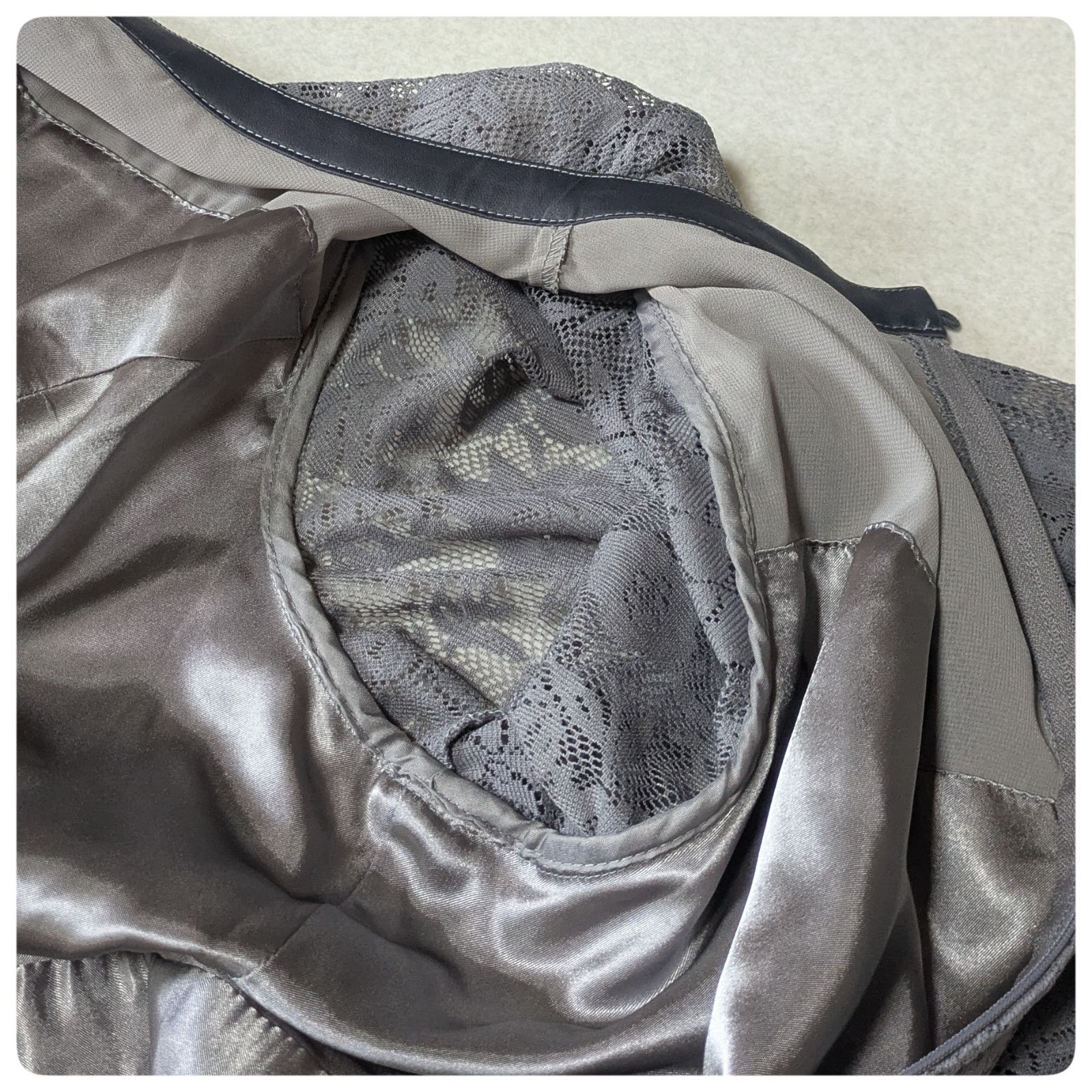 カラルス ワンピースドレス