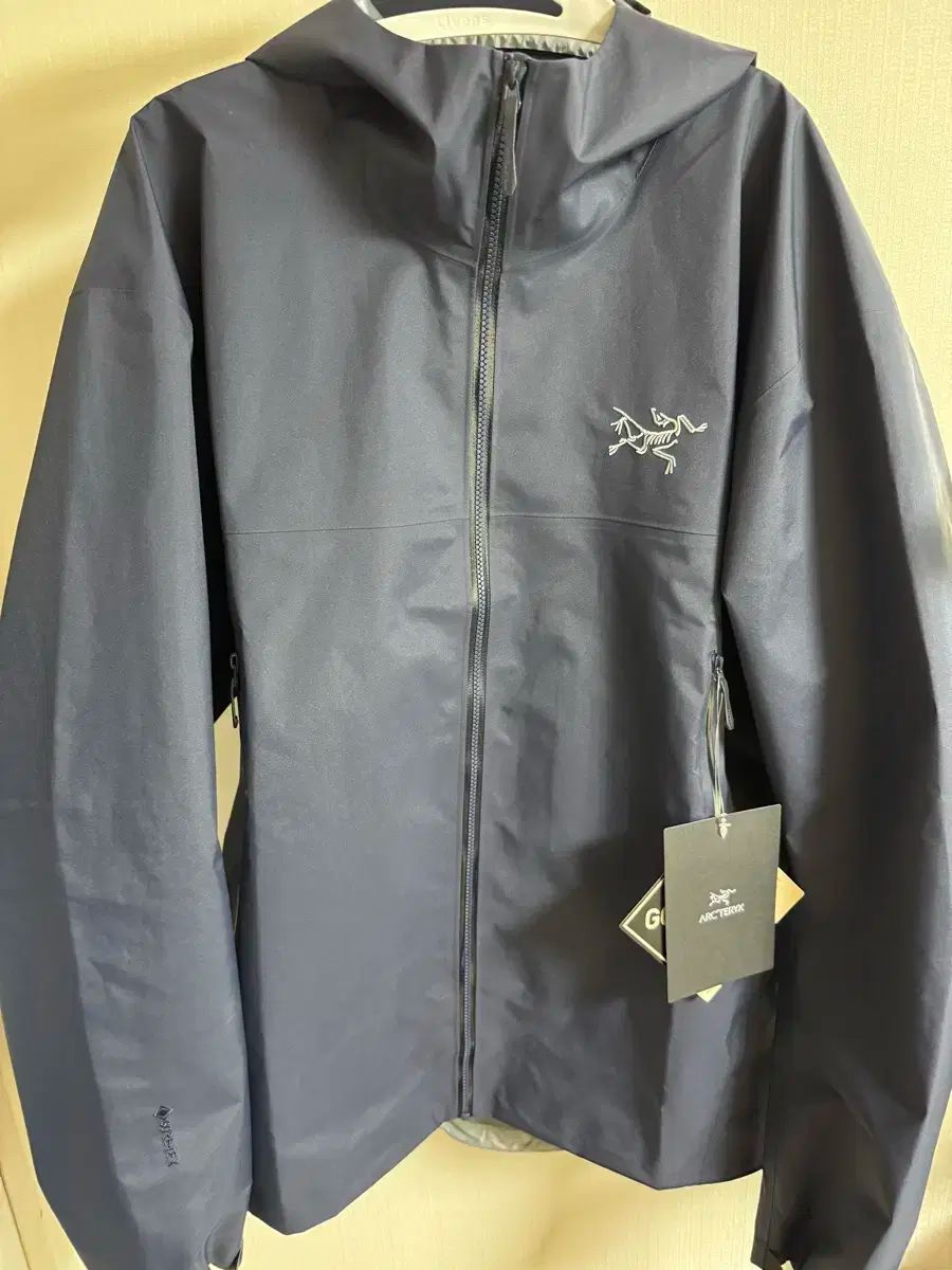 ARC TERYX アークテリクス ベータ s25 今年 製品