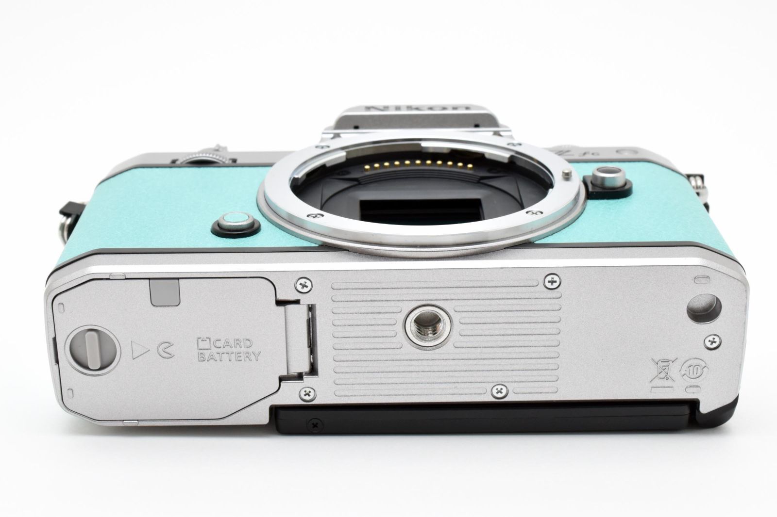 Nikon FA マルチニコン第1回カメラグランプリ受賞　完動極美品 Zf - 概要 | ミラーレスカメラ | ニコン