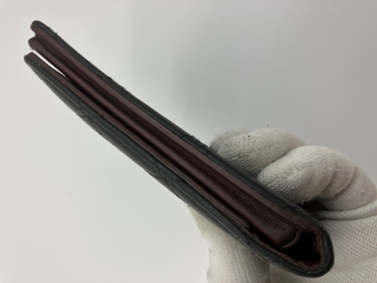 シャネル スマホケース 黒 12.8×6.8×1.5cm キャビアスキン シリアル 