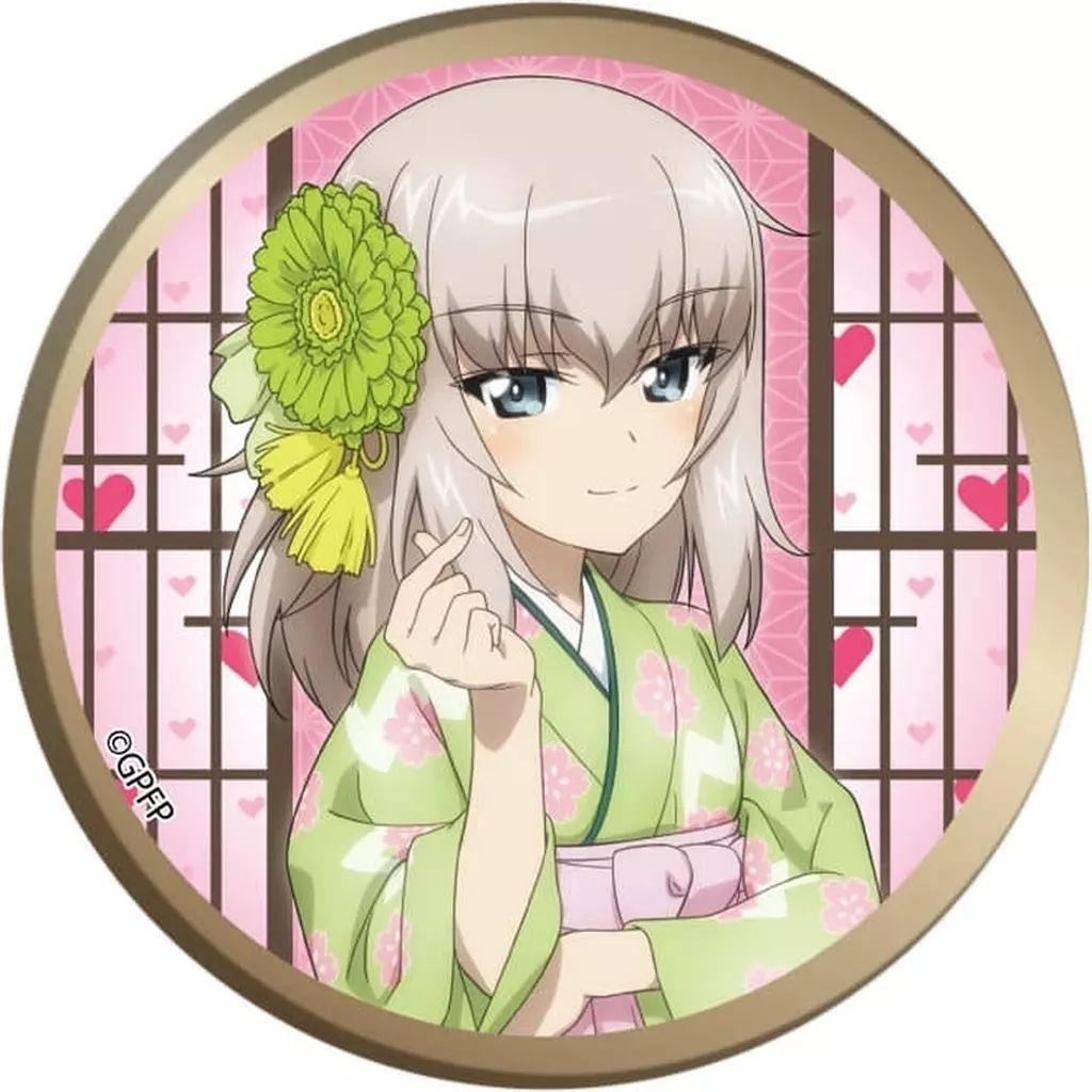 ガールズ&パンツァー 最終章 オリジナル缶バッジ 逸見エリカ Amazon.co.jp: ガールズ＆パンツァー 最終章「逸見エリカ」缶