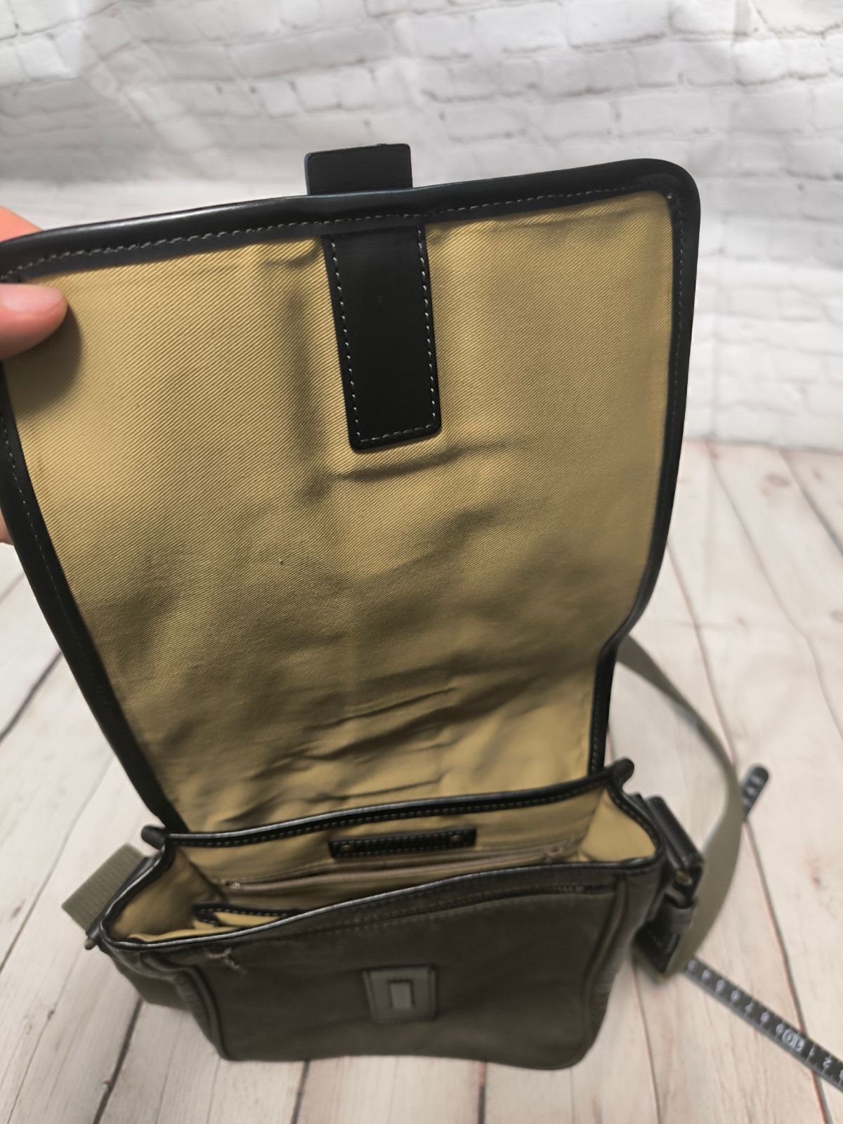 【美品】TAKEO KIKUCHI タケオキクチ レザー 本革製 セカンドバッグ レザー調トートバッグ（トートバッグ） |  KIKUCHI