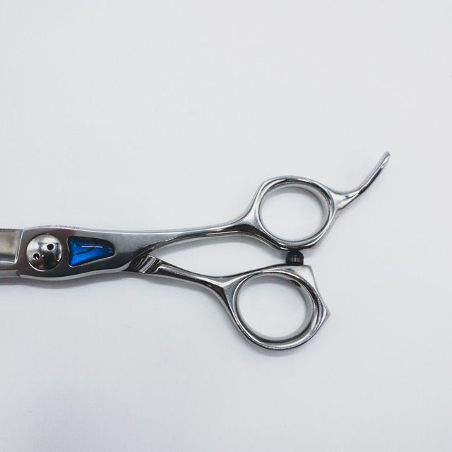 トギノンTOGINON】マリンシャーク6.8 シザー オフセット 理容 美容