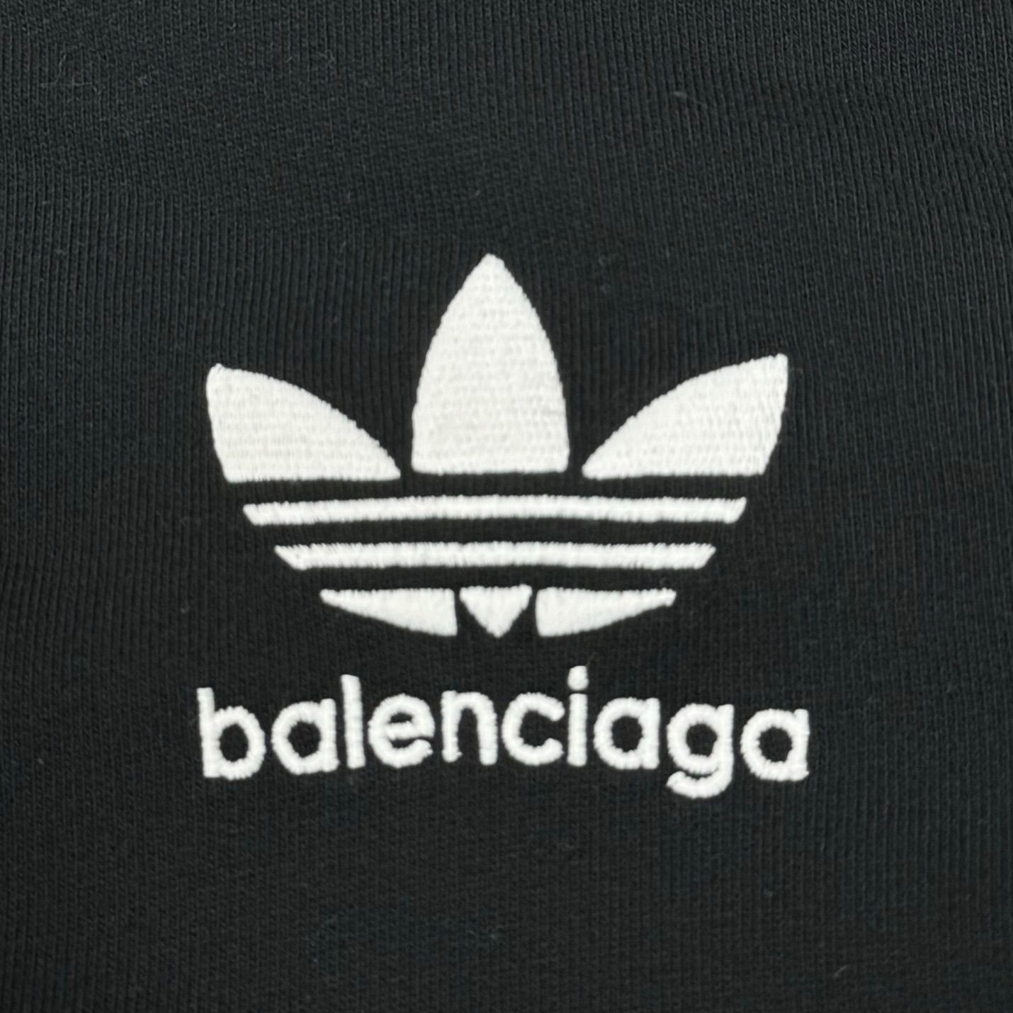 国内正規 BALENCIAGA adidas 22AW コラボ サイドライン 刺繍 ラージ