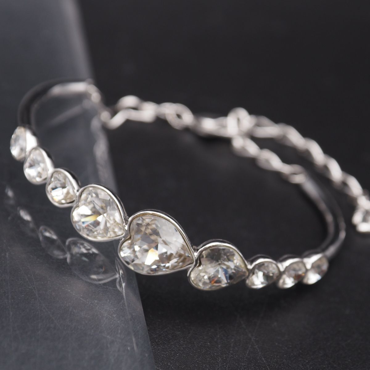 SWAROVSKI ブレスレット　美品 Matrix Tennis ブレスレット, ミックスカット, グリーン
