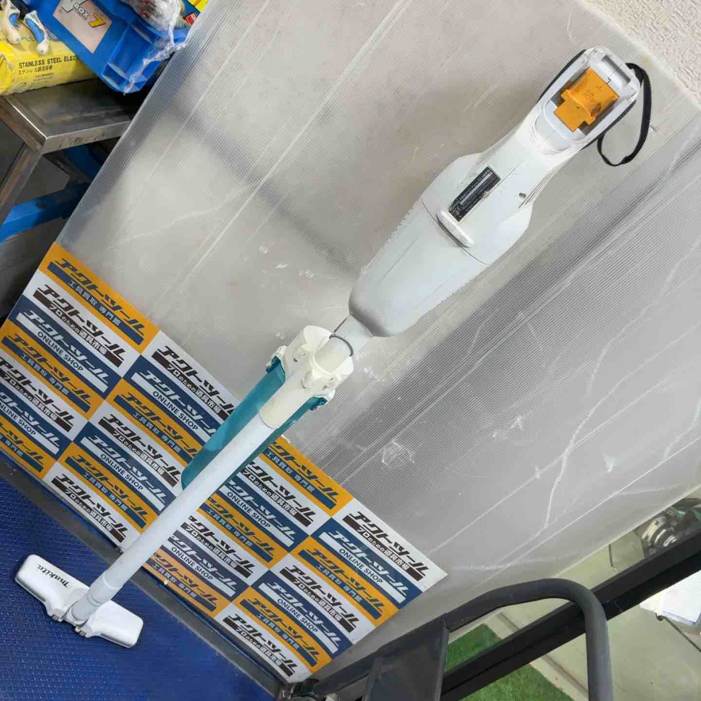 ◇マキタ(makita) コードレスクリーナー CL180FDZW【草加店