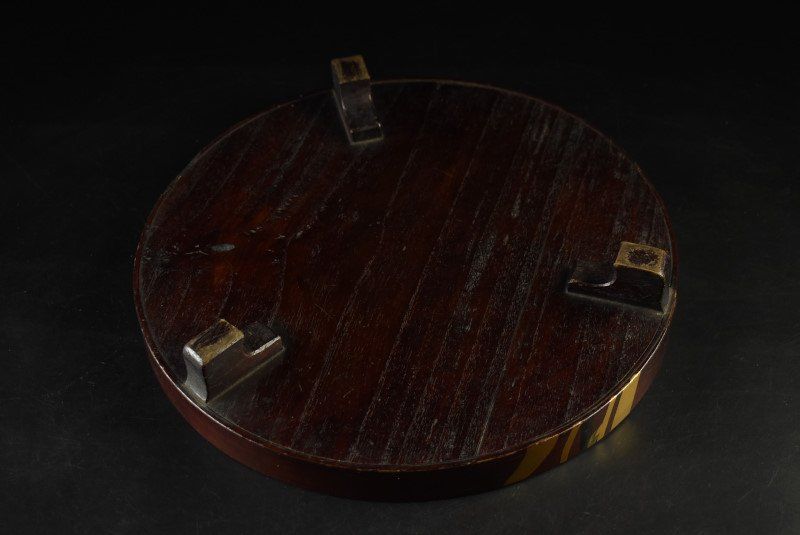 木製絵替花文蒔絵