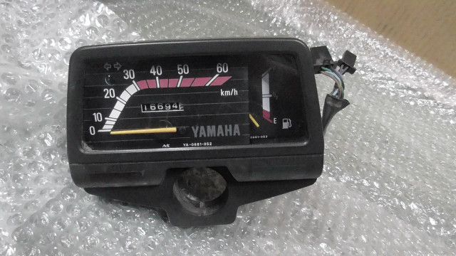 YB50 UA05J-011xxx の メーター 1743563808