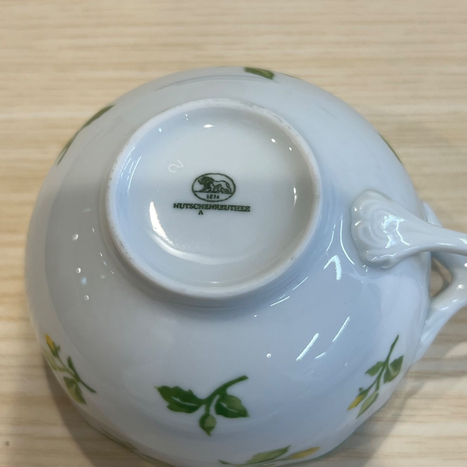 HUTSCHENREUTHER（フッチェンロイター）ティーカップ&ソーサー 2客