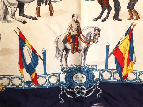 お得なクーポン配布中!】 100% シルク エルメス カレ 90 Real Escuela  