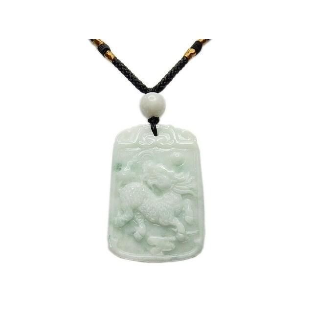 幸運武士御守麒麟手彫りひすいペンダントネックレス天然石本翡翠