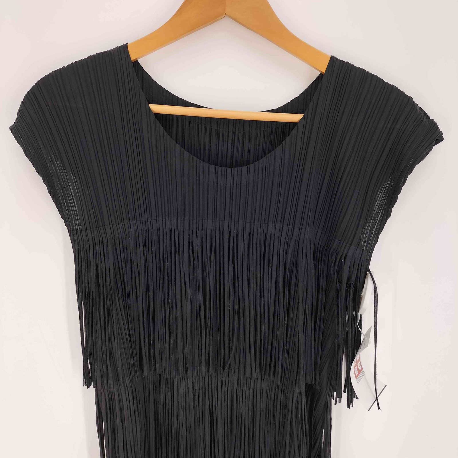  プリーツプリーズイッセイミヤケ PLEATS PLEASE ISSEY MIYAKE 12 SS フリンジデザイン ノースリーブ プリーツ チュニック レディース JPN 4 その他 トップス