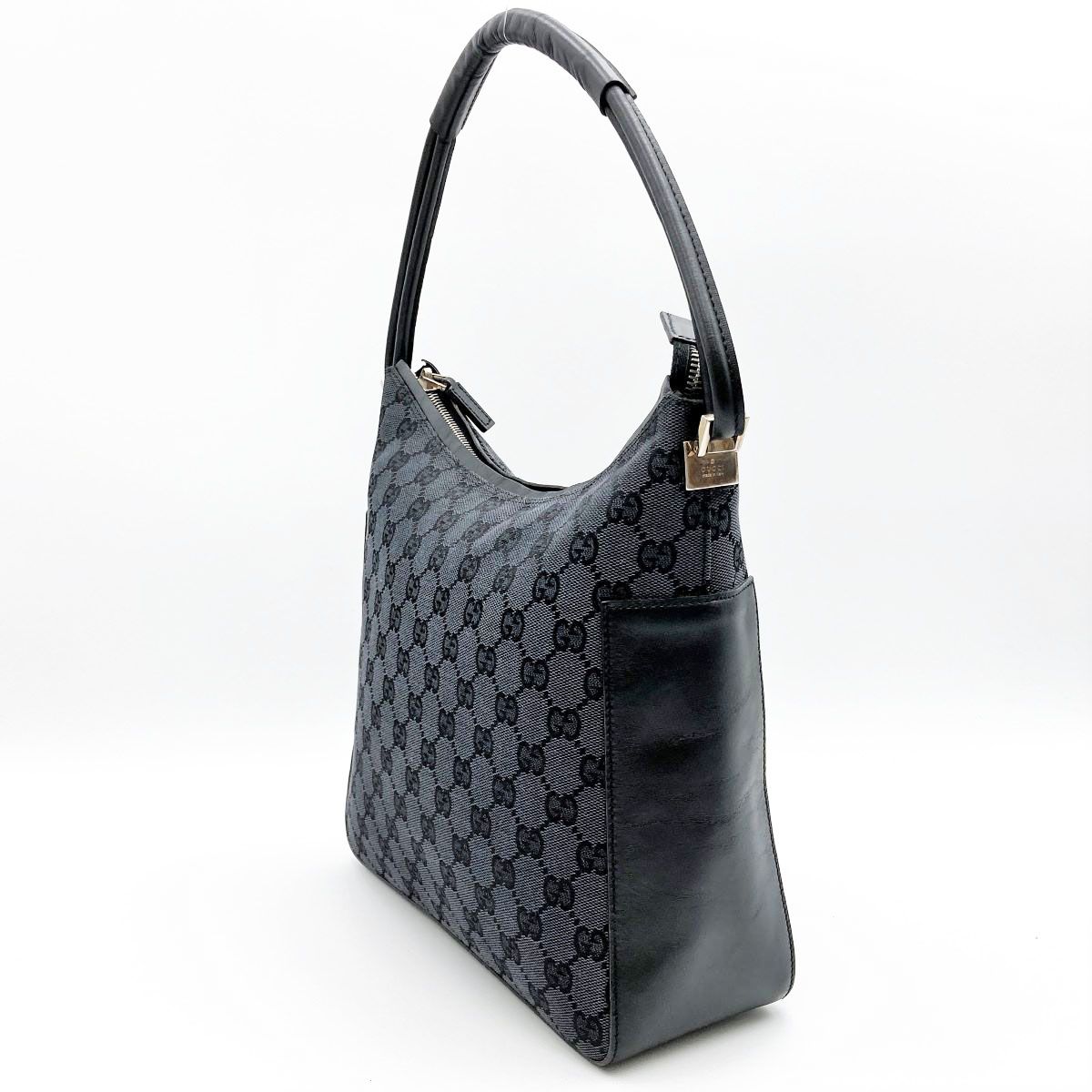 中美品 GUCCI グッチ 001・3766 ショルダーバッグ バッグ ブラック 黒 