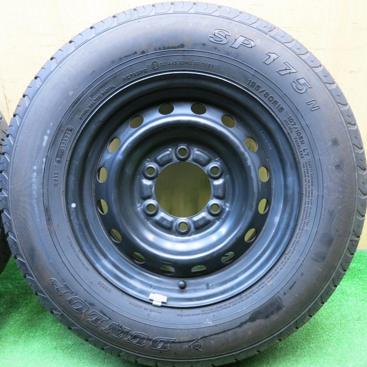 107|105N ダンロップ