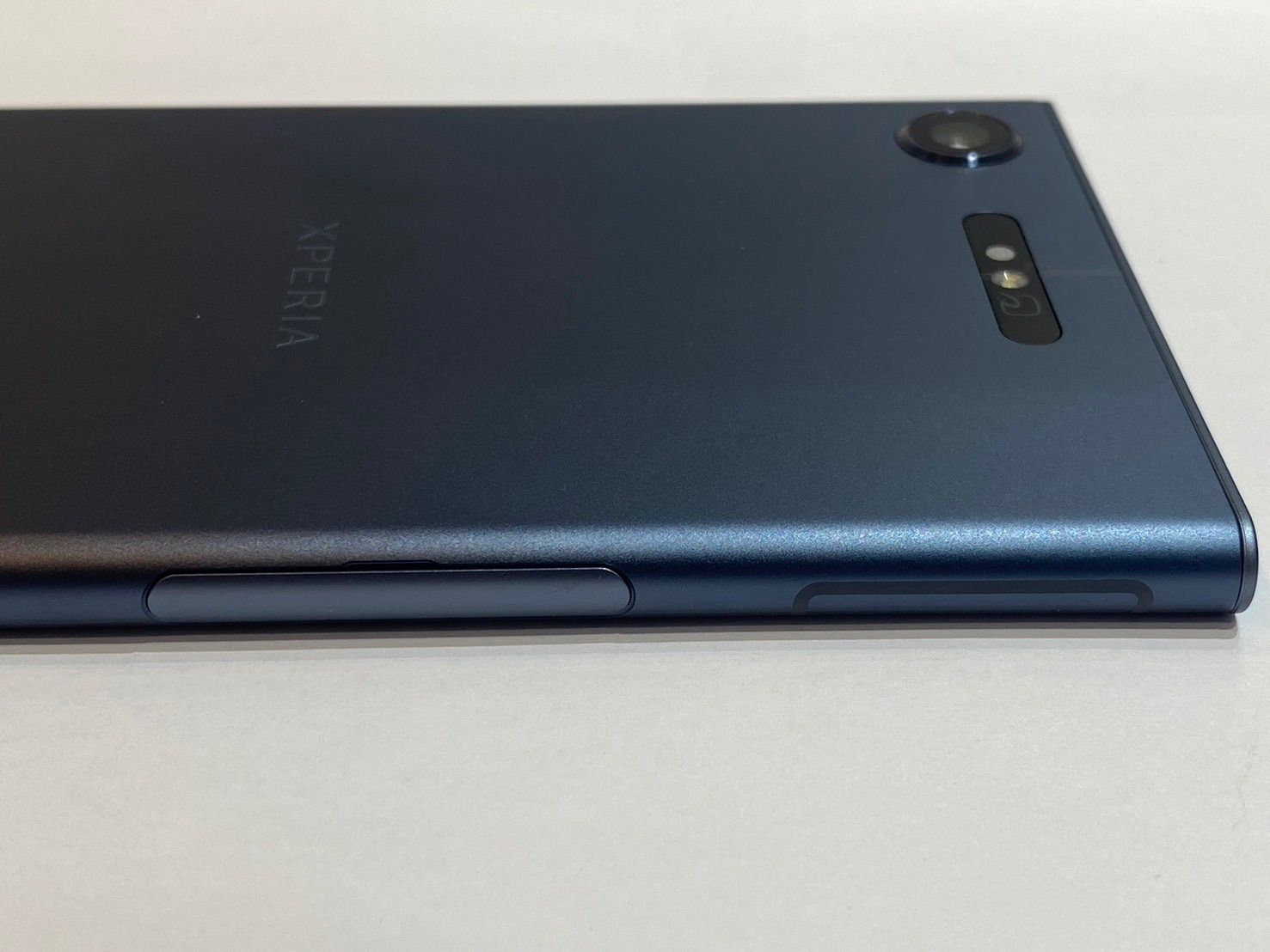 Xperia XZ1 ブルー simフリー SOV36 Amazon.co.jp: SONY(ソニー