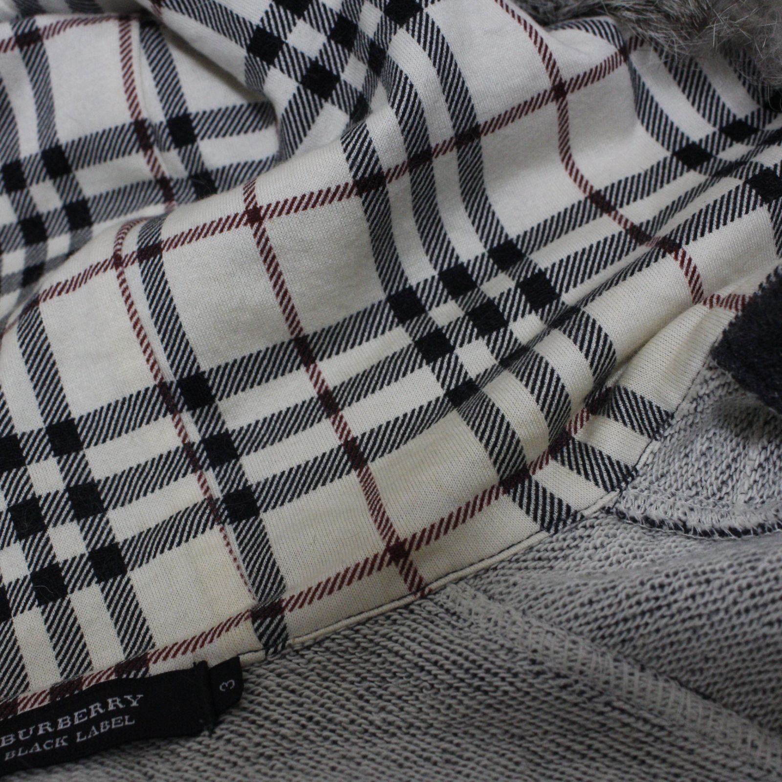 BURBERRY BLACK LABEL バーバリーブラックレーベル パーカー グレー 綿 100% ファー フード付き