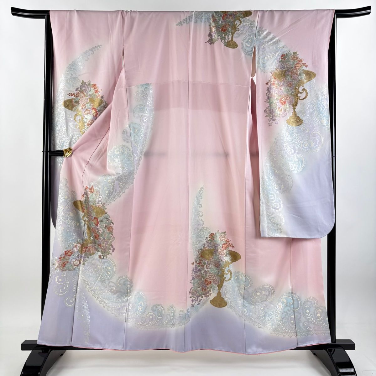 付下げ 身丈163.5cm 裄丈64cm M 袷 雪輪 宝尽くし 金彩 ぼかし 茶色 正絹 名品 中古 付下げ 身丈163.5cm 裄丈66.5cm M 袷 やまと 桜 雪輪 金彩 ぼかし