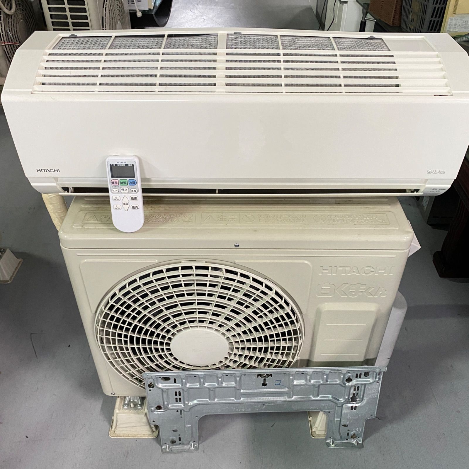 RAS-AJ22J(W) エアコン本体 2019年製