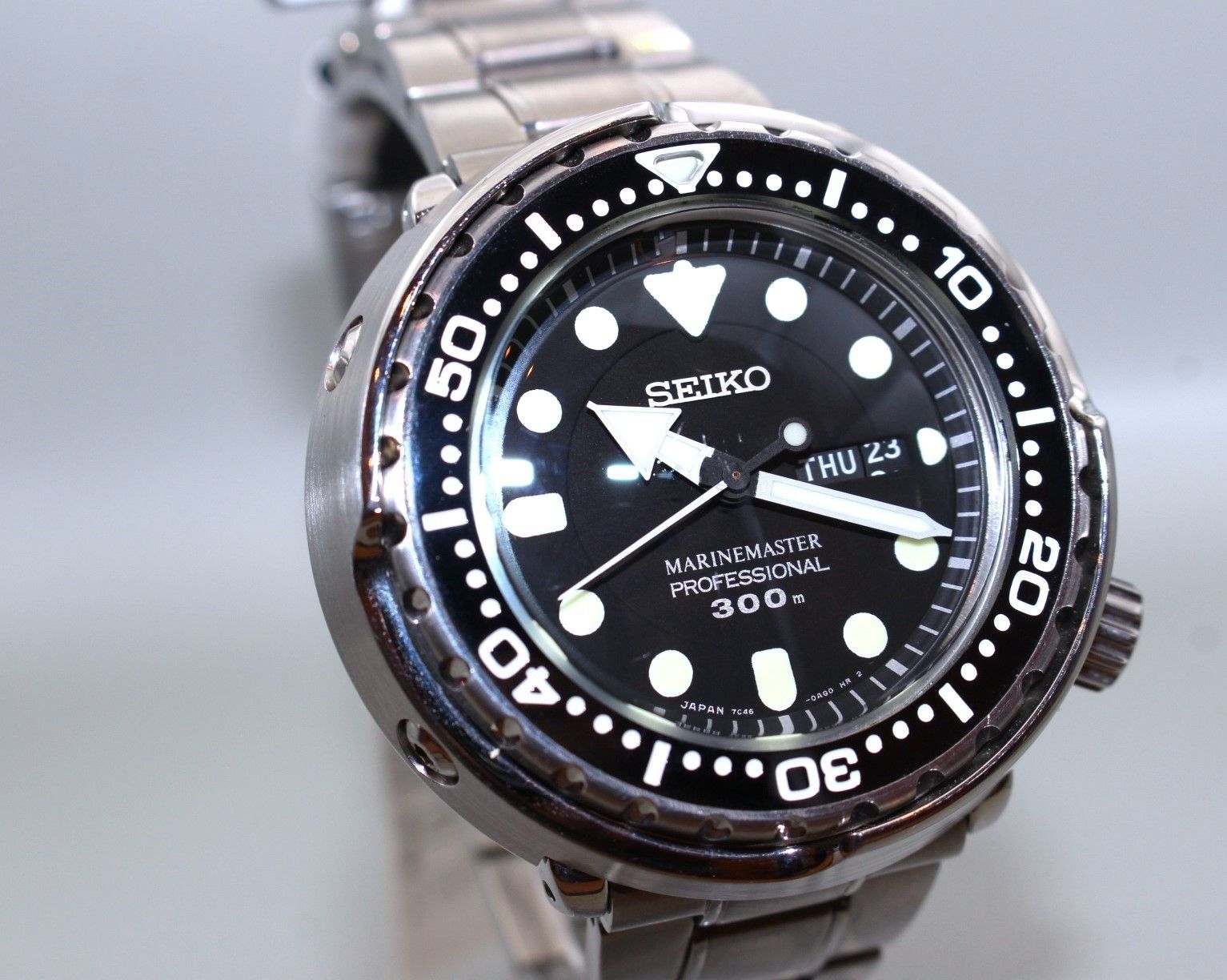 クォーツ 腕時計