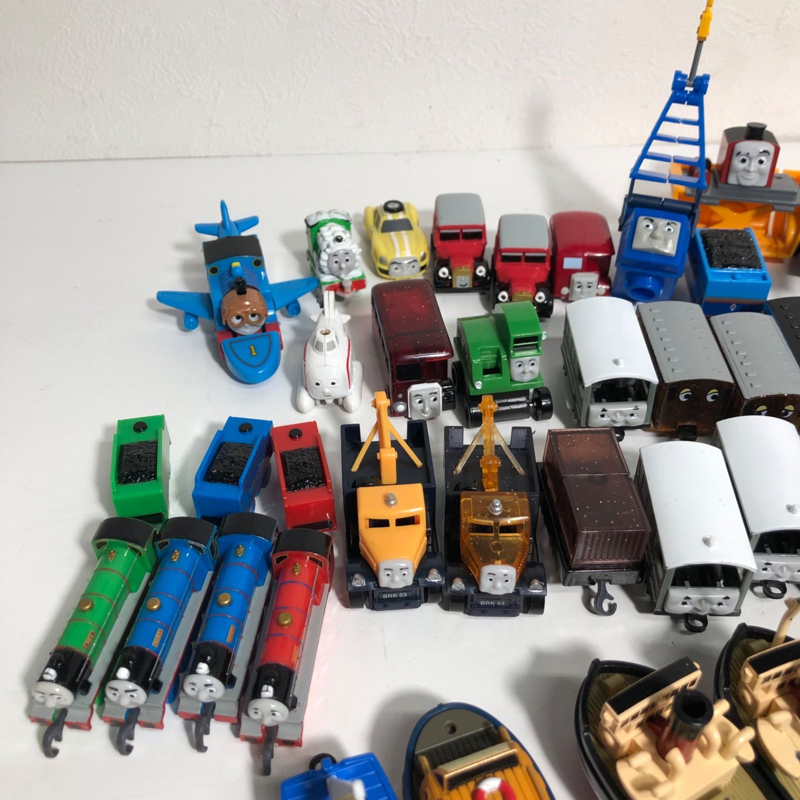 ☆カプセルプラレール トーマス 大量まとめ売り 133個 レアあり
