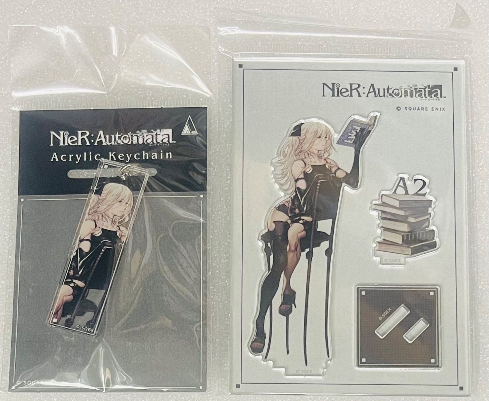 A2と書物 アクリルキーホルダー アクリルスタンド NieR