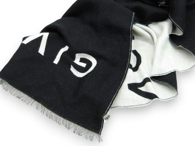 Givenchy ロットワイラー スカーフ ジバンシー バンダナ Givenchy ロットワイラー スカーフ ジバンシー バンダナ