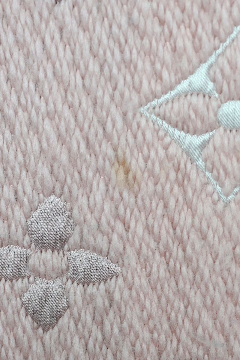 LOUISVUITTON ルイヴィトン エシャルプ ロゴマニア LV マフラー