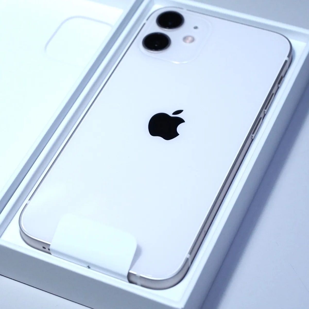 売り切れ【新品】iPhone12mini ホワイト 64GB【SIMフリー ...