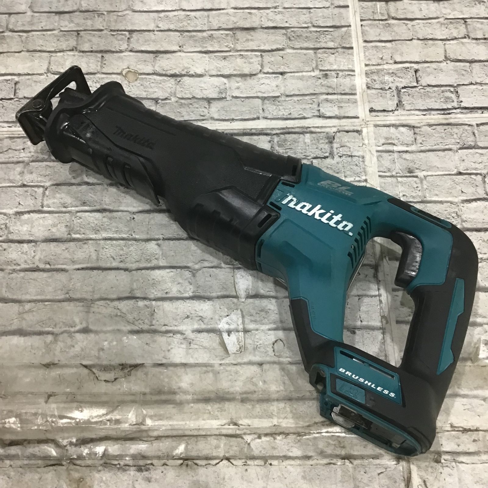 マキタ(makita) コードレスレシプロソー JR187DZ【川口店】