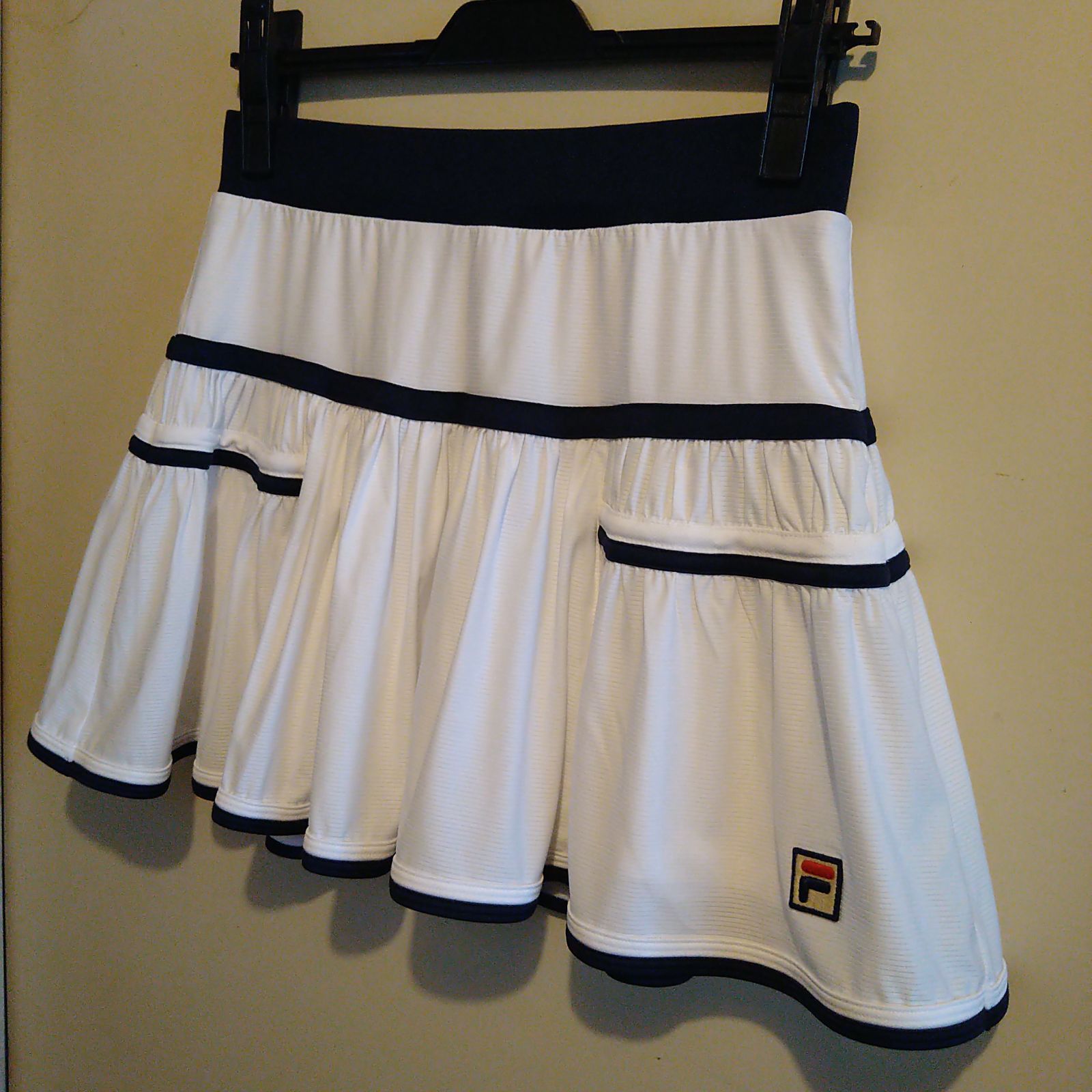 【高価値】 美品 Mサイズ スコート テニス フィラ FILA 白 メルカリ - ウェア