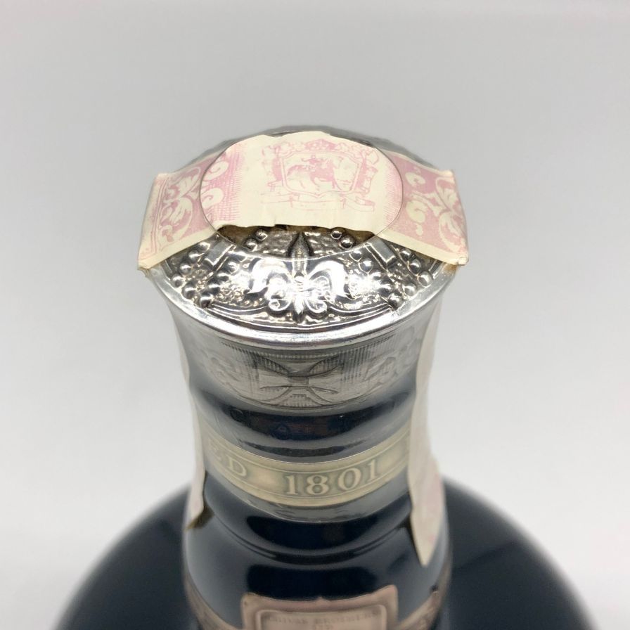 【最終値下げ】シーバス•ブラザーズロイヤル•サルート21年 青陶器 700ml シーバスリーガル ロイヤルサルート 21年 スコッチウイスキー 青