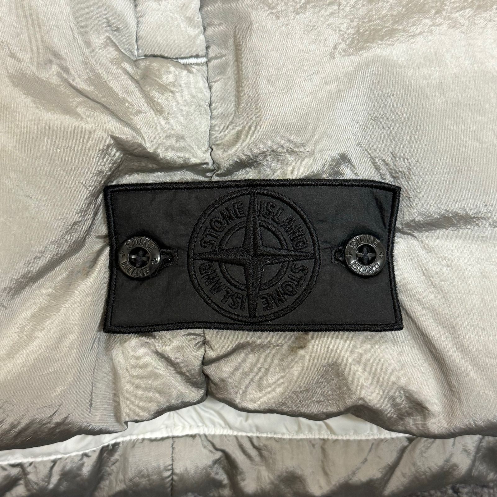美品 STONE  ダウン ベスト ナイロン STONE ISLAND(ストーンアイランド) / ダウンベスト/S/ナイロン