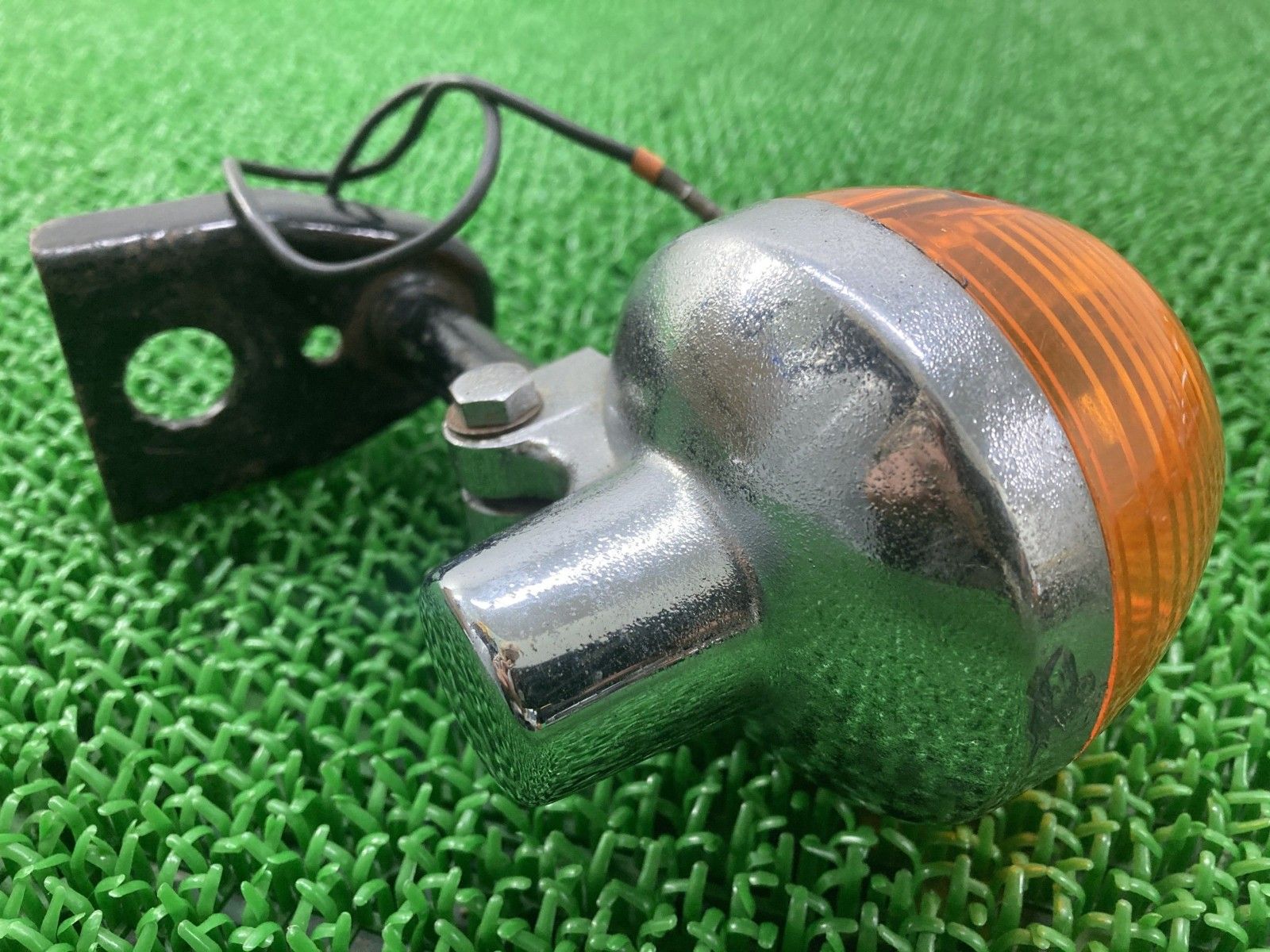 CB400FOUR リアウインカー 左 045-6575 ホンダ 純正 旧フォア ステー ブラケット ペイント素材に 割れ欠け無し Uu