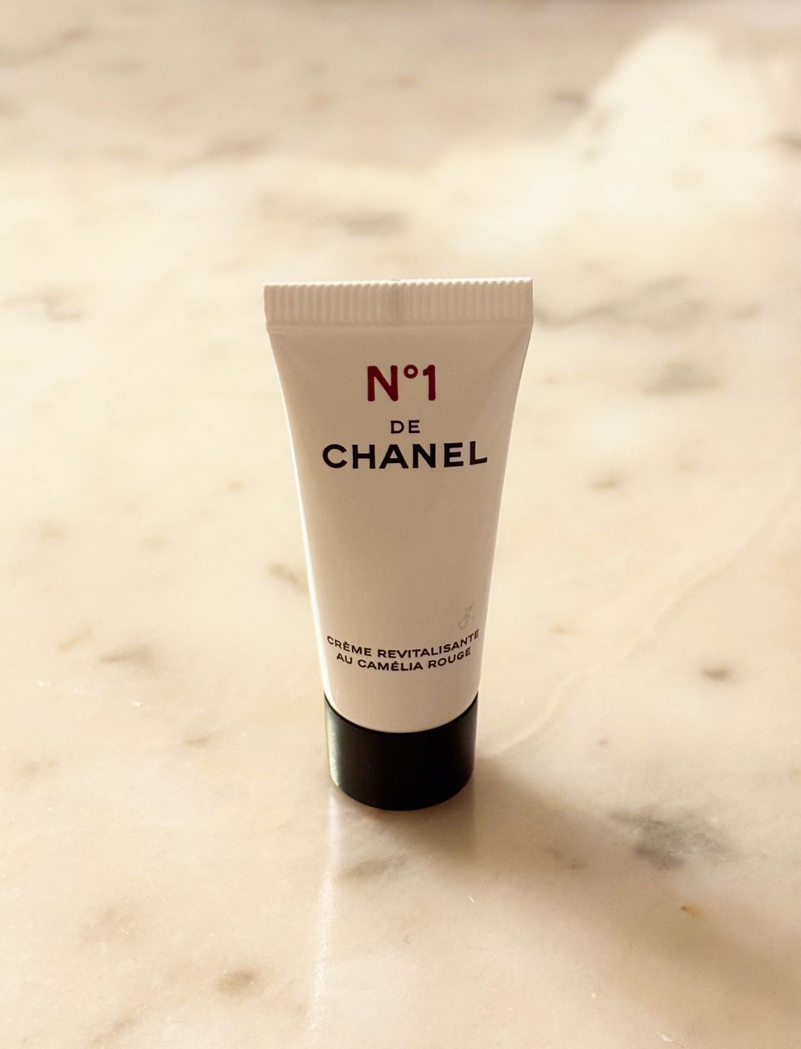 新品 シャネル CHANEL スムース クリーム N°1 ドゥ シャネル