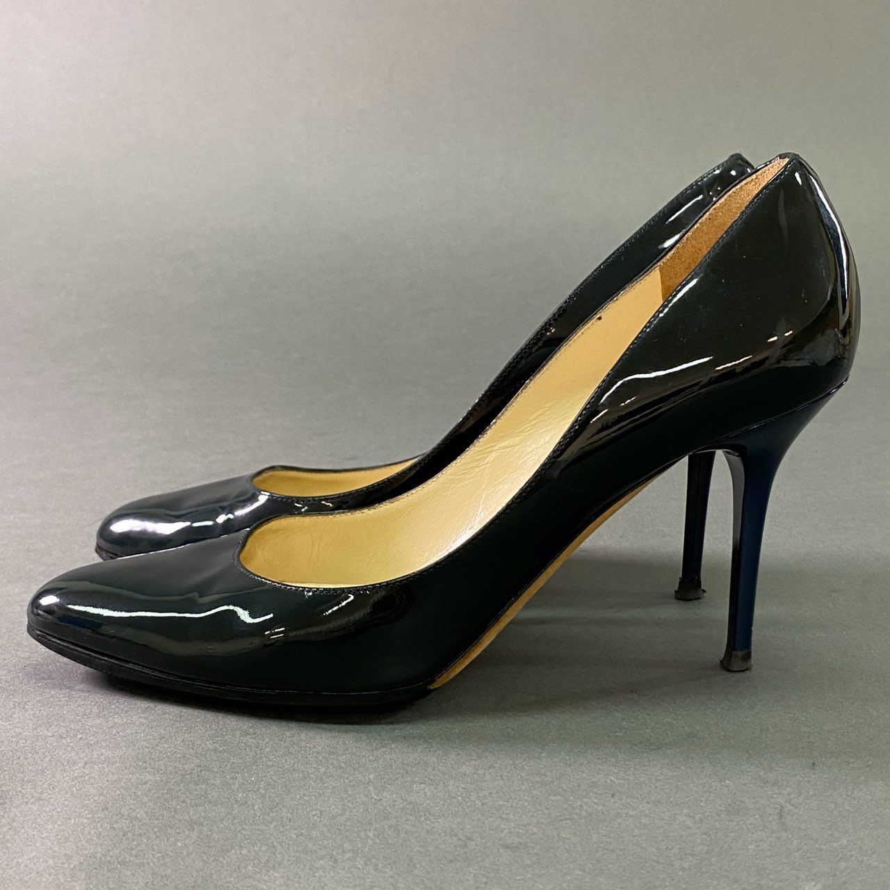 【最終価格】極美品ジミーチュウ パテントレザー パンプス エナメル ピンヒール 楽天市場】エナメル パンプス ジミーチュウ ハイヒール 10cm