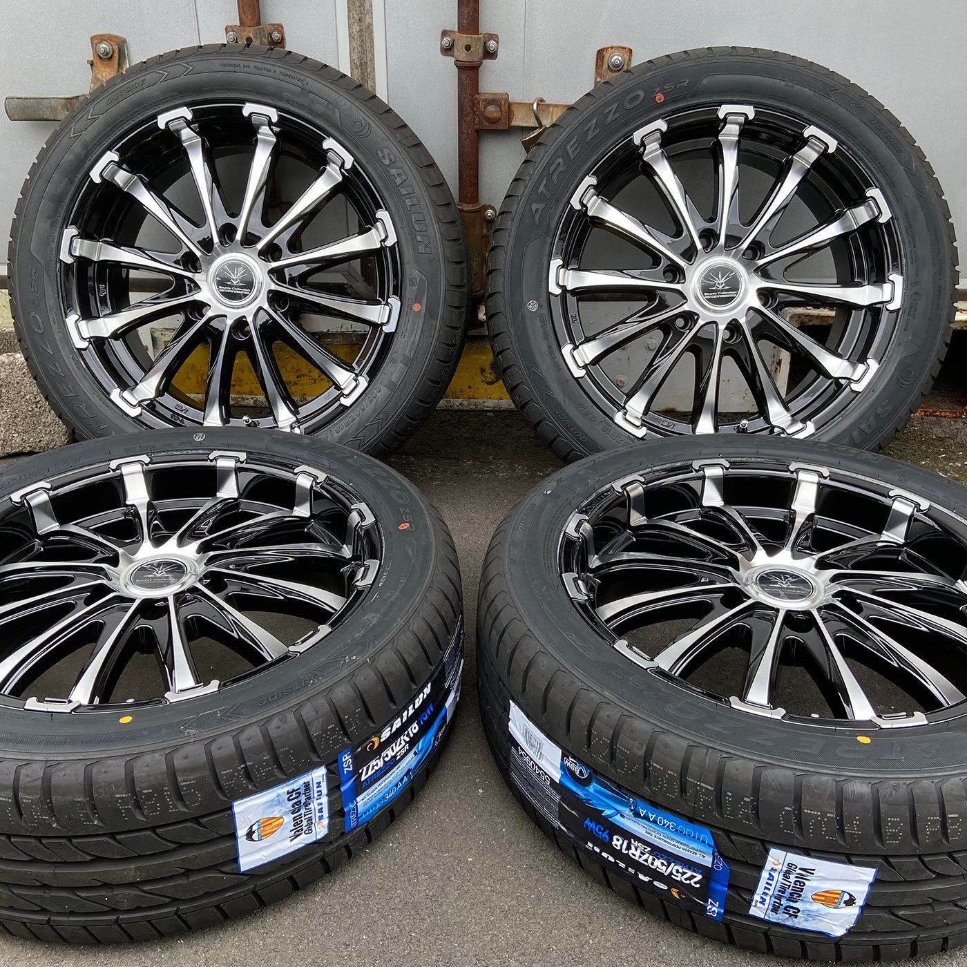 ハイエース 200系 18インチ タイヤホイールセット 4本セット 特選タイヤ 225 50R18 BountyCollection BD12 ブラックポリッシュ スポークタイプ セット