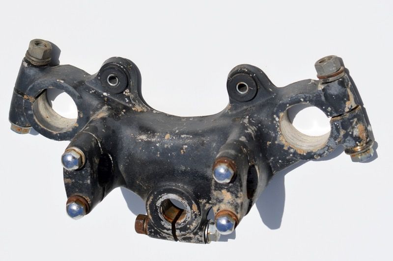 スズキ　GS425　トップブリッジ　中古品　当時物　(SUZUKI・GS400)　BOX1