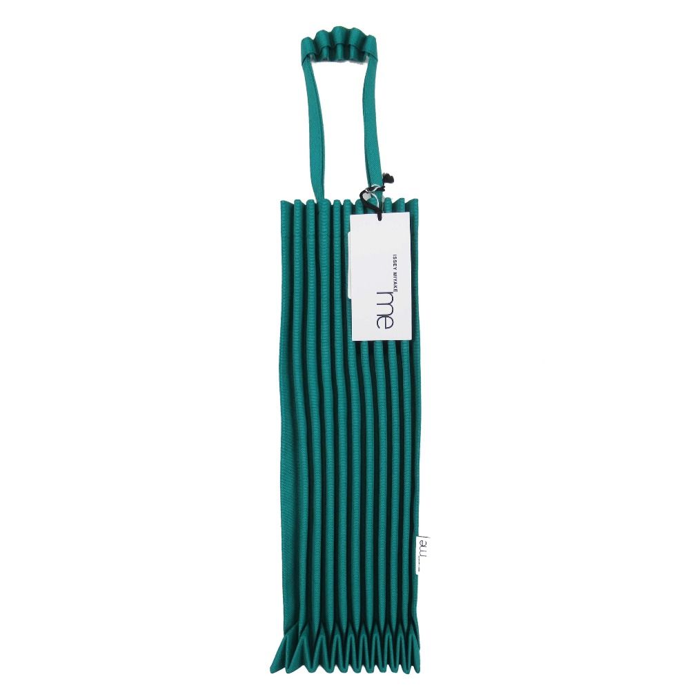 未使用 22ss me ISSEY MIYAKE ミーイッセイミヤケ TRUNK PLEATS BAG 