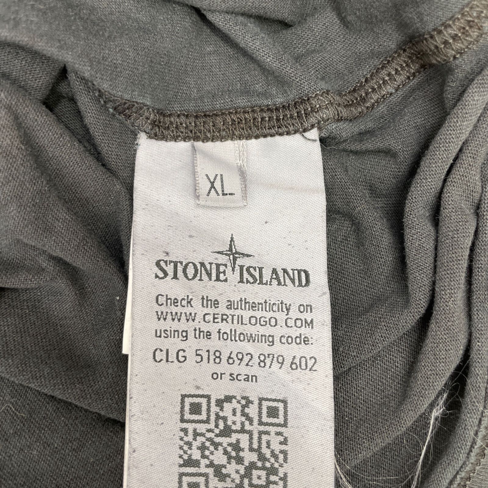 未使用　ブラック OLD DYE TREATMENT ストーンアイランド STONE ISLAND ストーンアイランド ブラック OLD DYE TREATMENT T