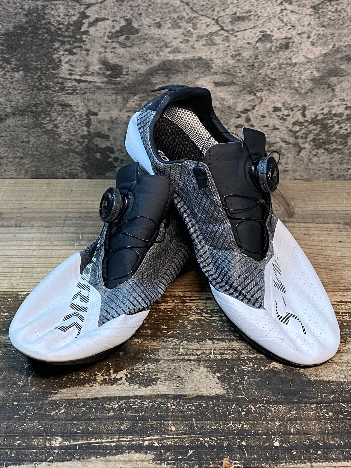IY430 スペシャライズド SPECIALIZED エスワークス S-WORKS EXOS ビンディングシューズ 白 EU39.5